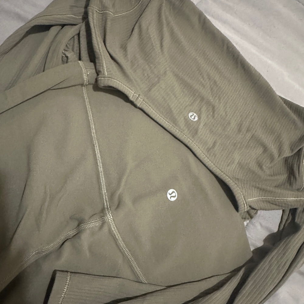 Lululemon Olive Green long sleeve and legging bundle